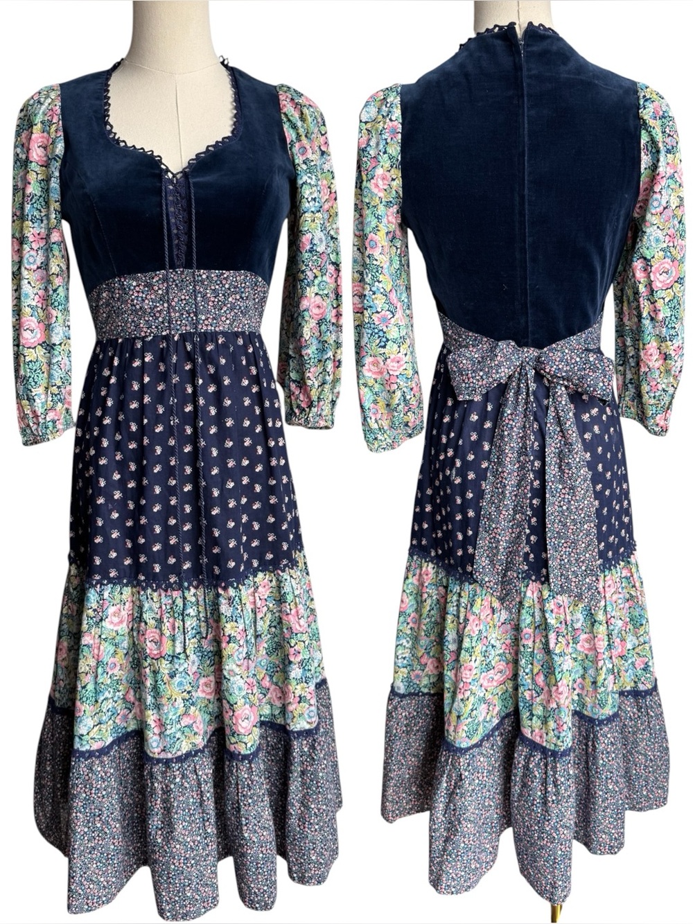 Vintage 70s Folk Prairie Dress Womens XS Navy Velvet Floral Patchwork Midi Fairy